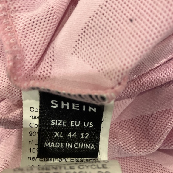 Pink SHEIN exercise top-excellent condition-size 12 - Picture 3 of 3
